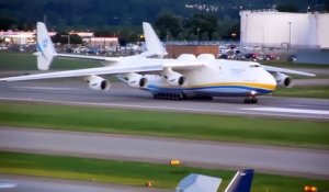 Décollage du plus gros avion du monde !