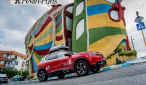 L'équipage Auto Plus du Pékin-Paris 2018 franchit les portes de l'Europe