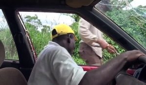 Oscar le taxi clando (Cameroun)