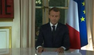Emmanuel Macron : "Il n'y a ni tournant, ni changement de cap ou de politique"
