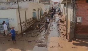 Tunisie : les populations nettoient les dégâts laissés par des inondations