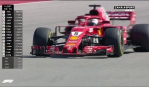 Sebastian Vettel réussit sa manoeuvre...