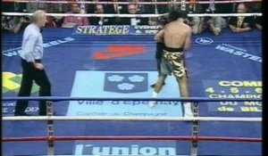 Classic Championship Boxing - Akim Tafer vs Derek Angol