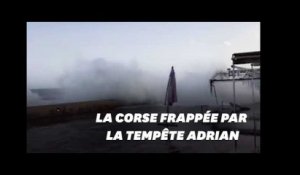 Les images de la violente tempête Adrian qui frappe la Corse