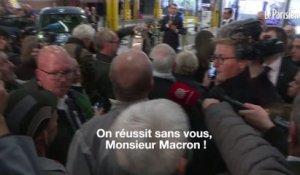 Échange houleux entre Macron et un ouvrier de Renault  à Maubeuge