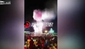 Montgolfière de feux d'artifice : elle s'écrase dans la foule !