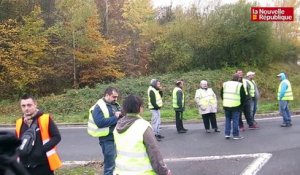 VIDEO. Blocages des gilets jaunes à Amboise