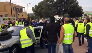 À Grasse, un conducteur renverse un policier en forçant un barrage des Gilets jaunes