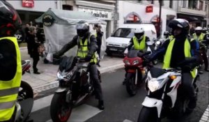 Gilets jaunes : les motards défilent à Vesoul
