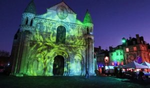 VIDEO.  Poitiers : les illuminations de Notre-Dame