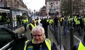 Incident à la manifestation de Strasbourg des gilets jaunes, gaz lacrymogène
