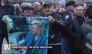 Des centaines de fans se réunissent à la Madeleine pour une messe anniversaire en hommage à Johnny Hallyday