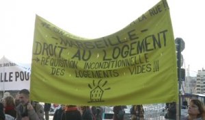 Immeubles effondrés à Marseille: des manifestants demandent des comptes à Jean-Claude Gaudin