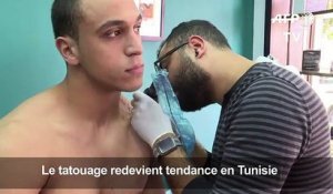 La jeunesse tunisienne redécouvre le tatouage