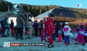Pyrénées : face à l'absence de neige, quelles options pour les stations de sports d'hiver ?
