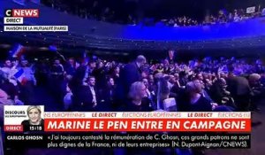 Marine Le Pen lance la campagne pour les élections européennes à Paris le dimanche 13 janvier 2019