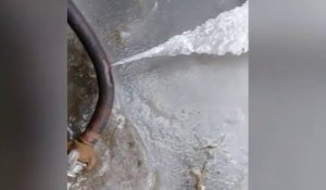 Une pellicule de glace se forme autour d'une fuite d'air comprimé !
