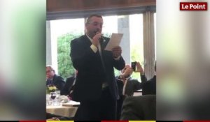 Un maire s'adresse à Emmanuel Macron en chantant lors du Grand Débat National
