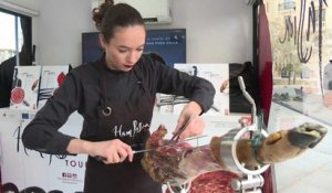 Espagne : couper du jambon, un art qui se féminise