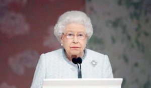 Brexit : le plan surréaliste pour protéger la reine Elizabeth