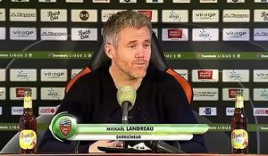 La réaction de Mickaël Landreau après FC Lorient - AC Ajaccio (1-0) 18-19