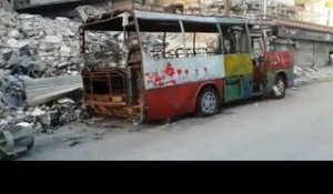 Dans les ruines d'un quartier rebelle d'Alep-Est, un peu de couleur...
