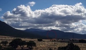 Un OVNI filmé par un drone lors d'un documentaire dans l'Utah !