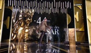 César 2019 : Kad Merad tacle Yann Moix en annonçant le "meilleur espoir féminin" - Regardez