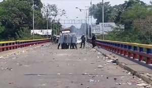 Crise au Venezuela : le président colombien à la frontière pour soutenir les Vénézuéliens