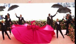 Lady Gaga était déchaînée au Gala du Met, lieu traditionnel de toutes les extravagances