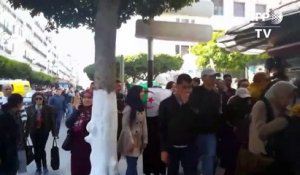 Algérie: nouvelles manifestations en attendant le dépôt de candidature de Bouteflika