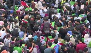 Des étudiants manifestent dans le centre d'Alger