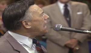 Bill & Gloria Gaither - If The Lord Wasn't Walking By My Side