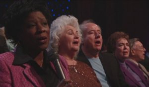 Bill & Gloria Gaither - I Need Thee Every Hour (Live)