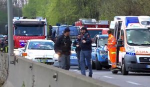 Milan : les forces de l'ordre sauvent in extremis 51 collégiens pris en otage dans un bus