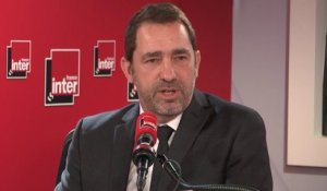 Christophe Castaner, ministre de l'Intérieur : "Arrêtons de parler des violences policières (...) Je ne connais pas de policiers qui attaquent les manifestants comme ceux que nous avons vu samedi dernier"
