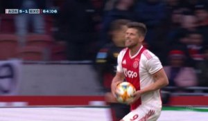 Pays-Bas - Le triplé d'Huntelaar porte l'Ajax contre l'Excelsior