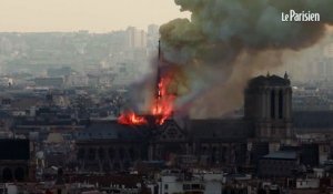 Paris la cathédrale Notre-Dame en feu