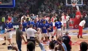 Basket: Le joueur Français Edwin Jackson se fait cracher au visage et traiter de singe pendant un match à Belgrade