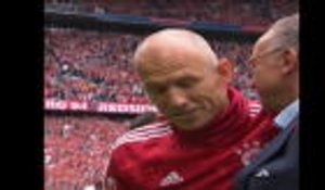 34e j. - Le sourire de Robben, les larmes de Ribéry
