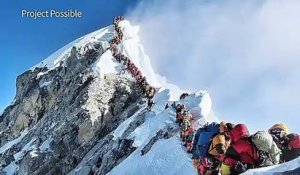 Everest: fin d'une saison embouteillée et meurtrière