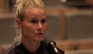 ‏Amandine Henry, capitaine des Bleues : "Si j'avais été un garçon, je ne serais peut-être pas dans l'Équipe de France"