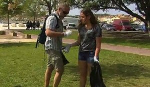 Une "Clean Walk" à Martigues: action de sensibilation au ramassage des déchets
