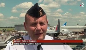 Aéronautique : l'armée française va s'équiper de drones de combat munis de bombes