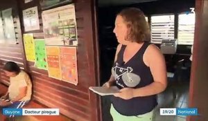 Déserts médicaux : des tournées à bord d'une pirogue en Guyane