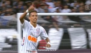La magnifique frappe de Pedrinho avec les Corinthians