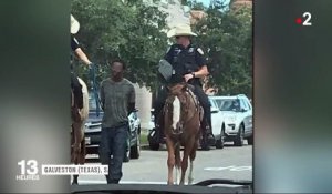 États-Unis : la photo de l'arrestation d'un homme noir tenu par une corde choque l'opinion