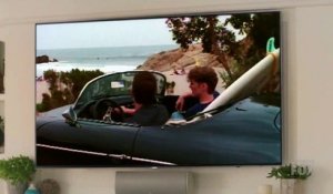 Regardez l'hommage rendu à l'acteur Luke Perry, décédé en mars dernier, lors du premier épisode du reboot de "Beverly Hills 90210" - VIDEO