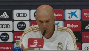 1ère j. - Zidane : "Les critiques ? Ça fait partie du jeu"