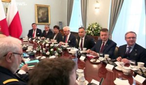 Emmanuel Macron en visite en Pologne pour apaiser les tensions